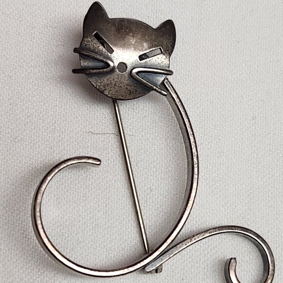 VINTAGE Sterling BEAU Cat Pin Brooch Signed - Picture 4 of 16